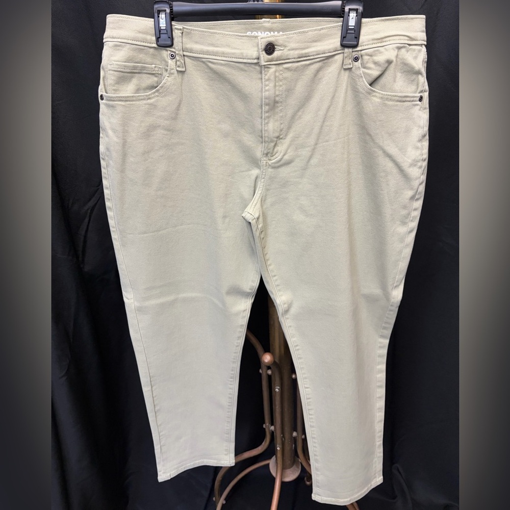 Sonoma Khaki Jeans